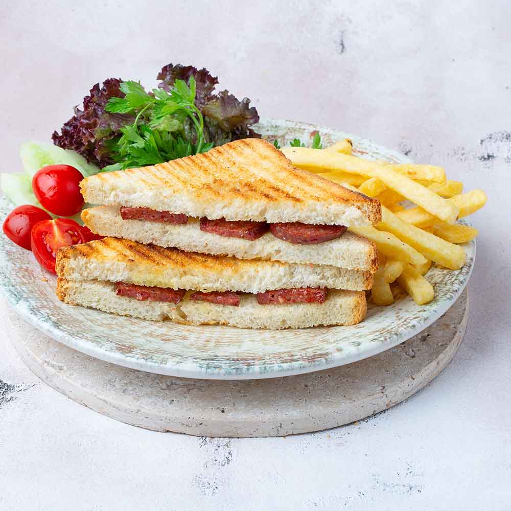 Resim: Sucuklu Tost